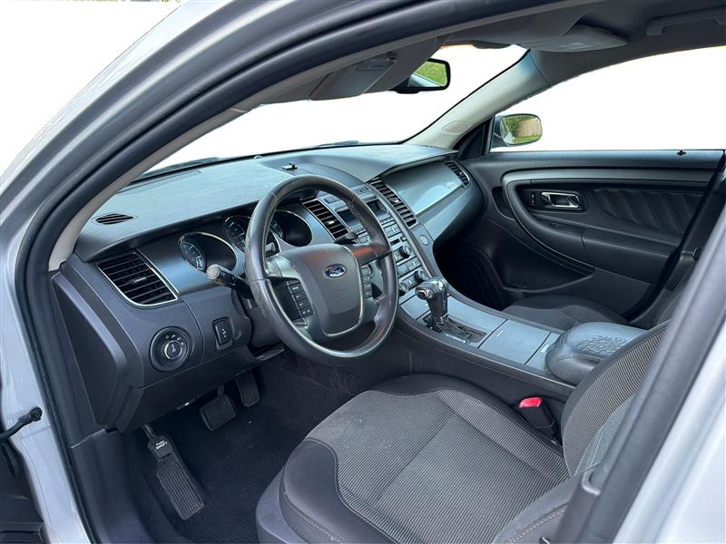 2010 FORD TAURUS SEL