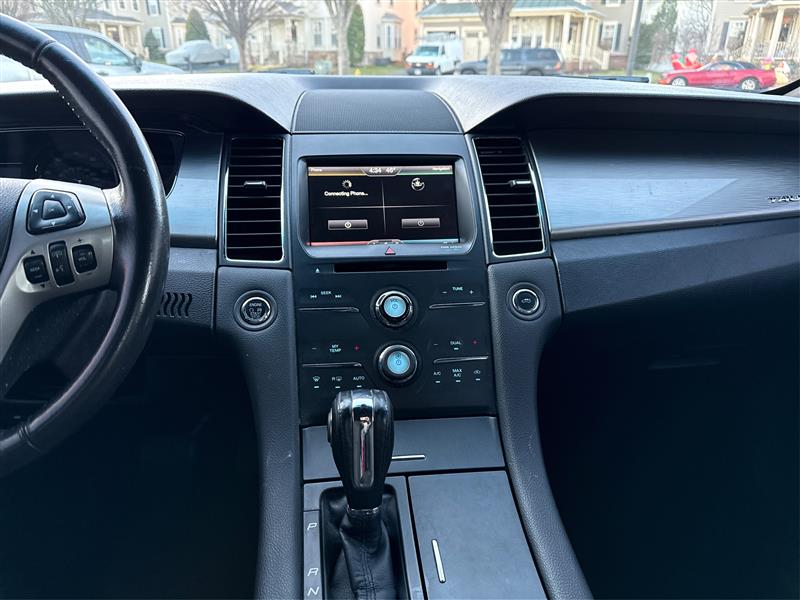2015 FORD TAURUS SEL Sedan 4D