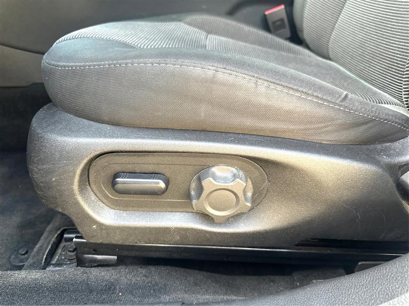 2015 FORD TAURUS SEL Sedan 4D