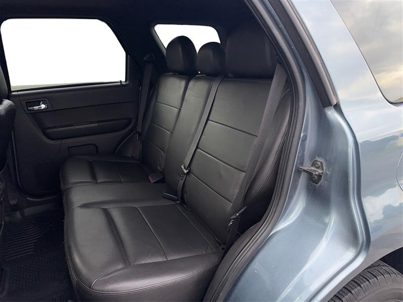 2010 FORD ESCAPE LIMITED