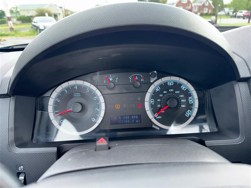 2010 FORD ESCAPE LIMITED