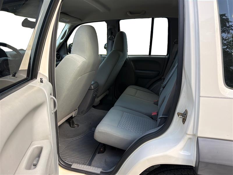 2007 JEEP LIBERTY SPORT