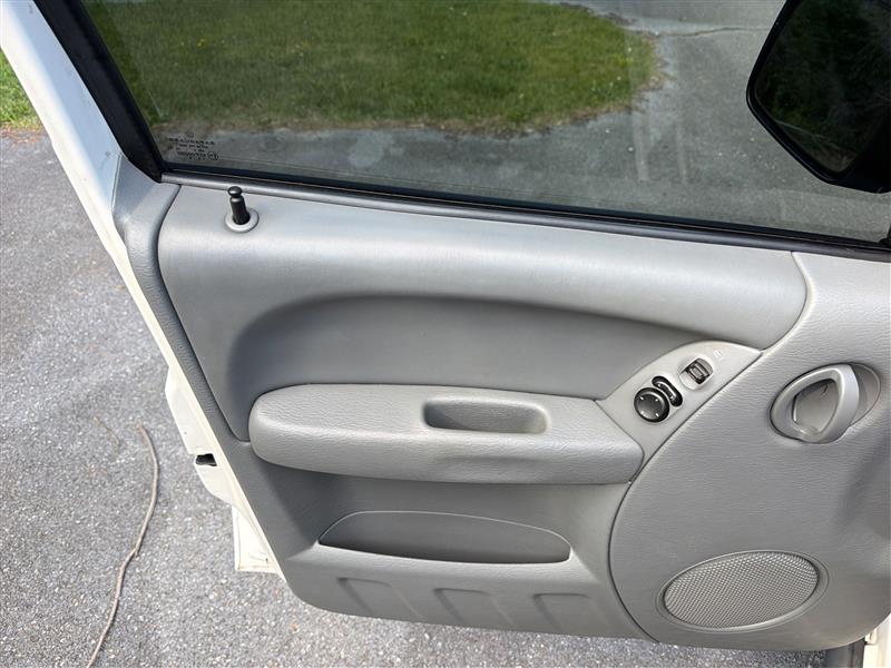 2007 JEEP LIBERTY SPORT