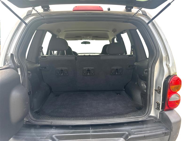 2003 JEEP LIBERTY SPORT UTILITY 4D