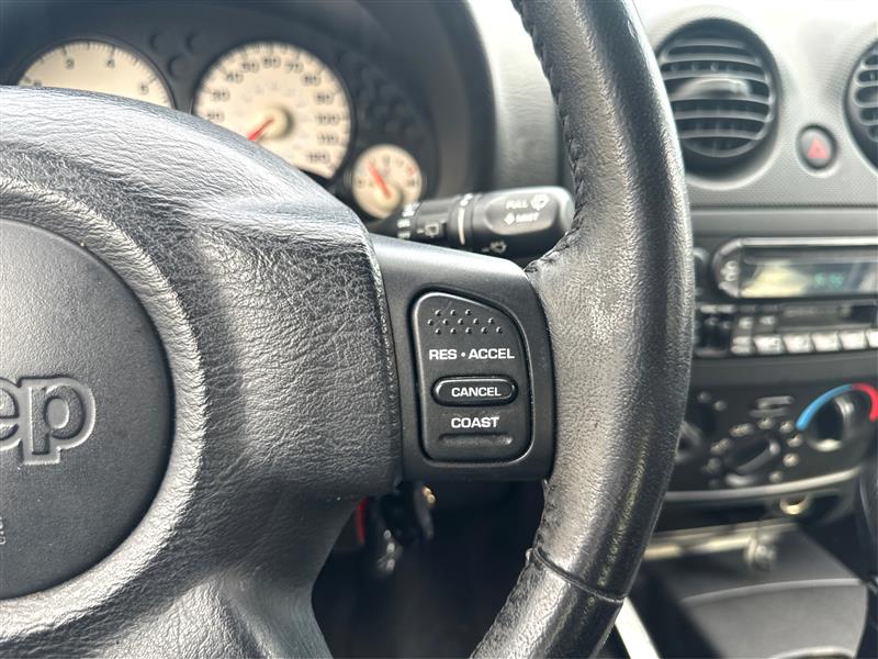 2003 JEEP LIBERTY SPORT UTILITY 4D