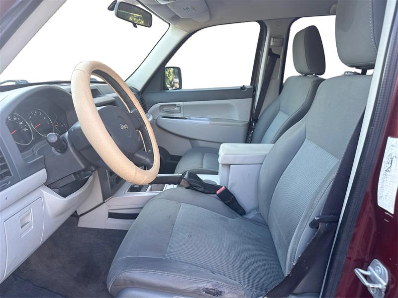 2008 JEEP LIBERTY SPORT