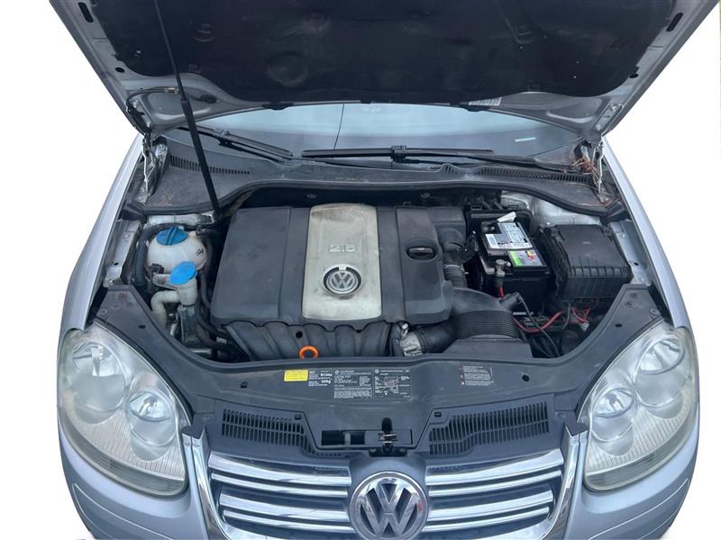 2006 VOLKSWAGEN JETTA 2.5 Value Edition Sedan 4D