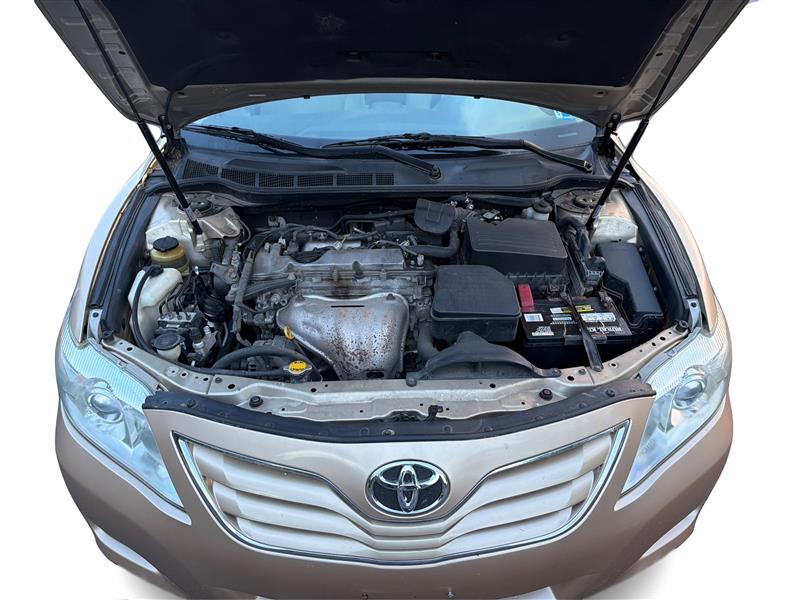 2011 TOYOTA CAMRY 