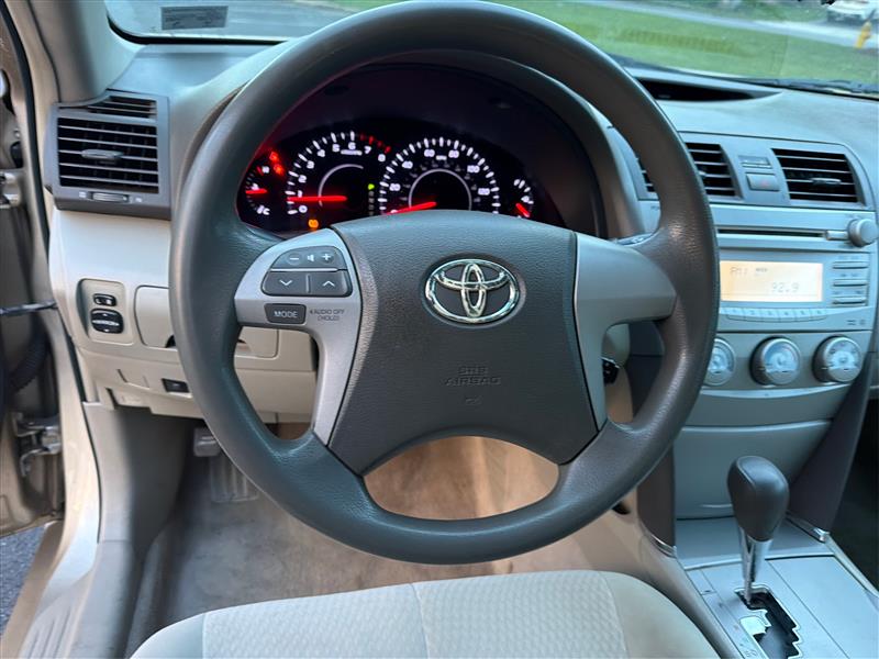 2011 TOYOTA CAMRY 
