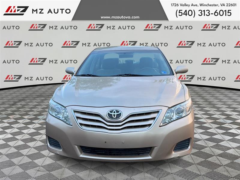 2011 TOYOTA CAMRY 