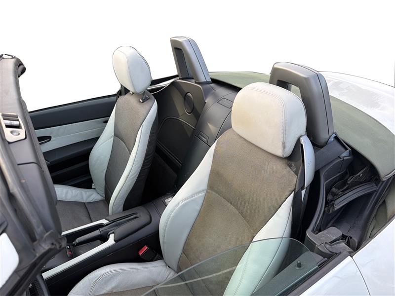 2005 BMW Z4 2.5I