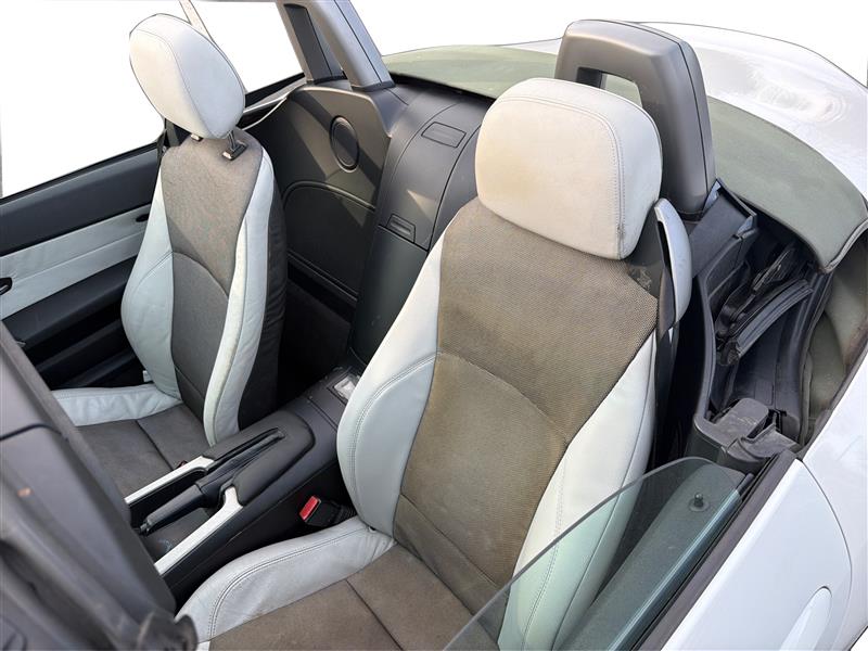 2005 BMW Z4 2.5I