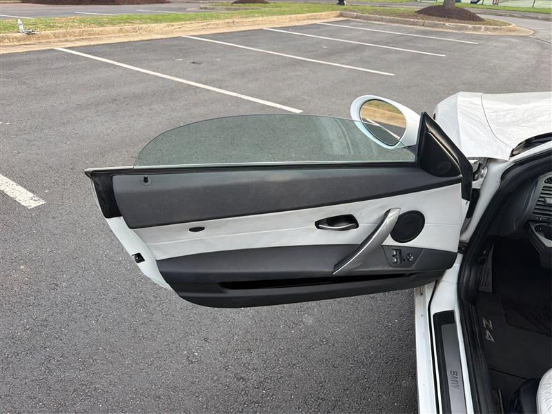 2005 BMW Z4 2.5I