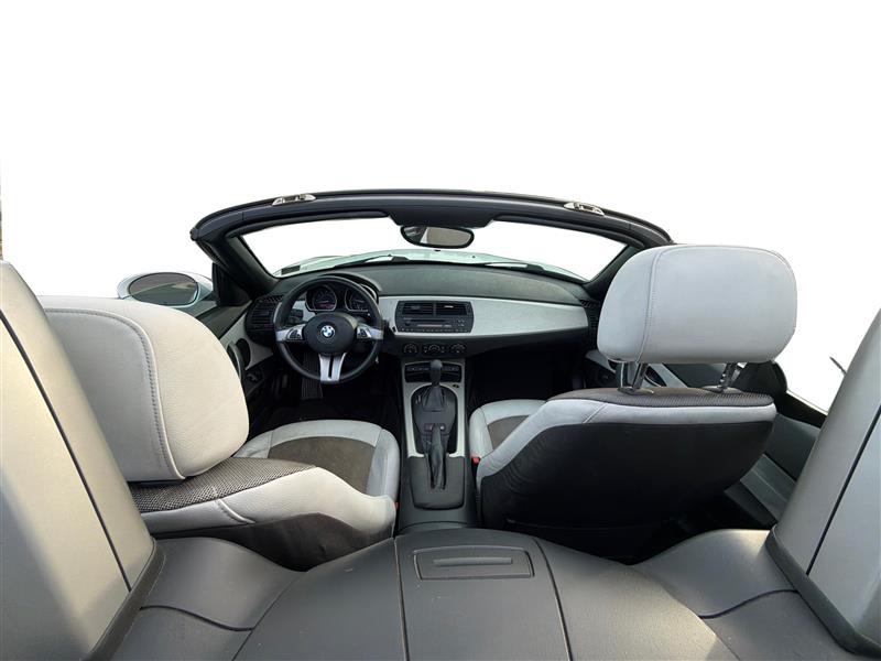 2005 BMW Z4 2.5I