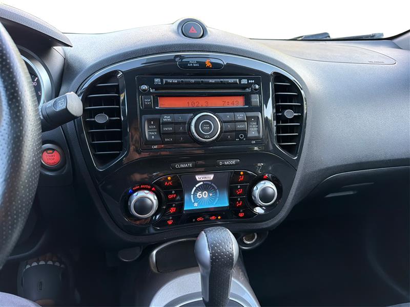 2011 NISSAN JUKE SV