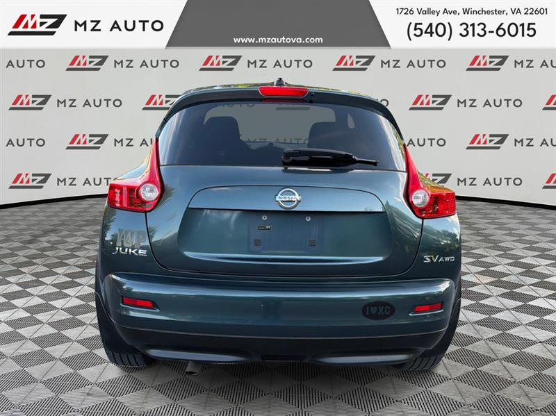 2011 NISSAN JUKE SV