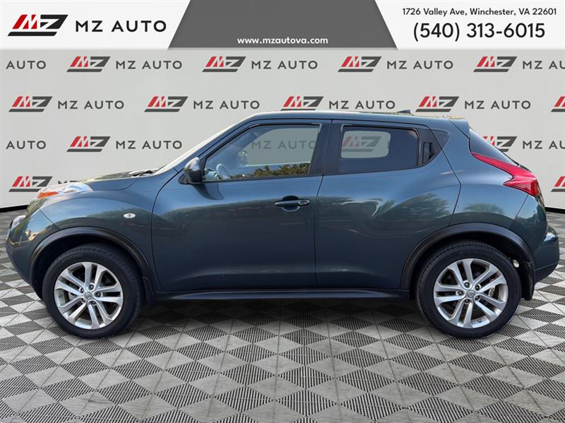 2011 NISSAN JUKE SV