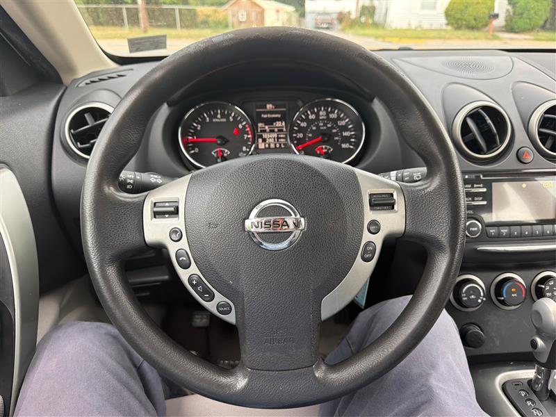2015 NISSAN ROGUE SELECT S
