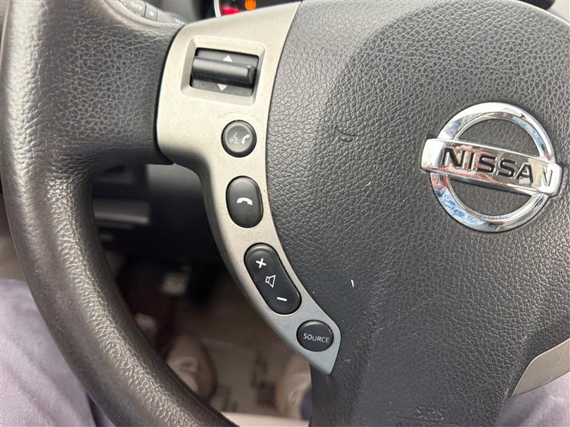 2015 NISSAN ROGUE SELECT S