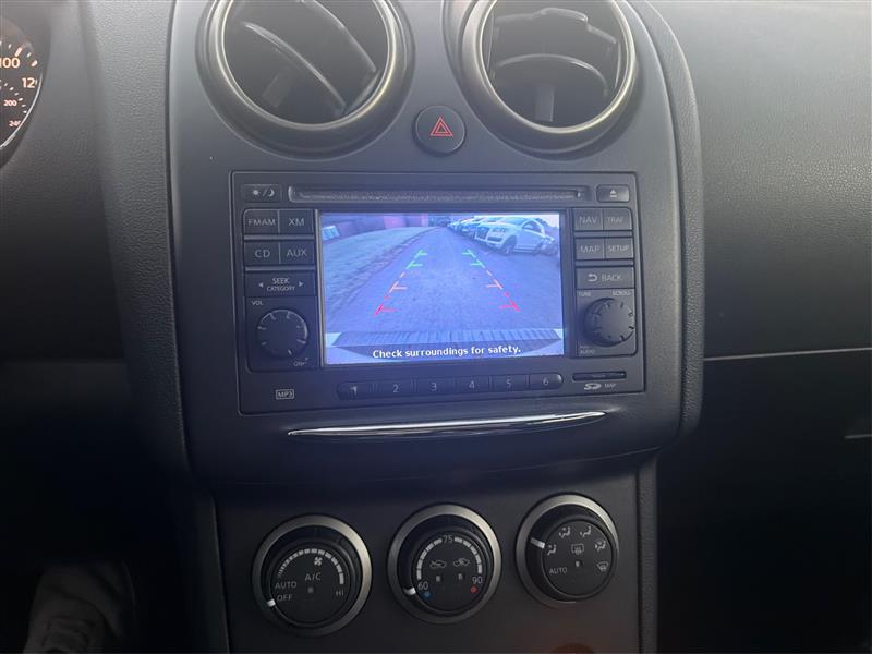 2011 NISSAN ROGUE SV