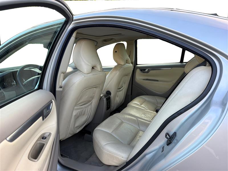2009 VOLVO S60 2.4T