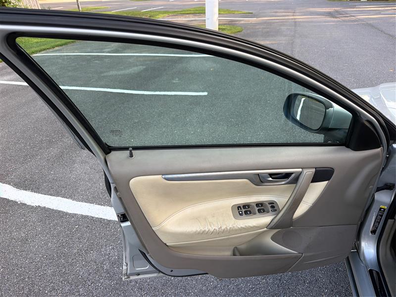 2009 VOLVO S60 2.4T
