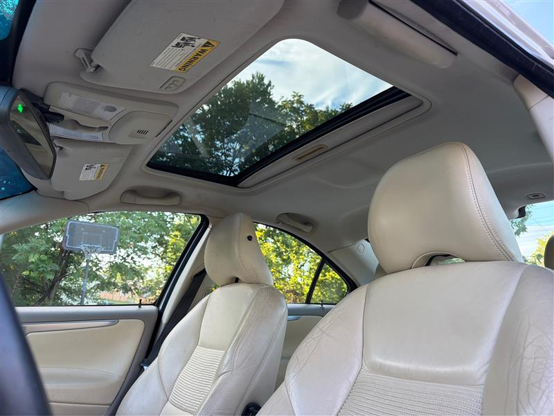 2009 VOLVO S60 2.4T