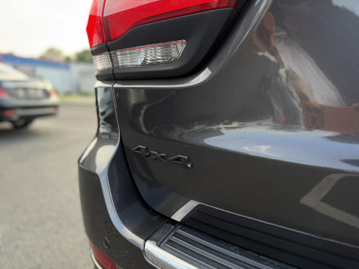 2017 Jeep Grand Cherokee Limited - Photo 8