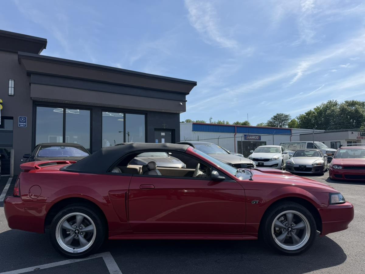 2002 Ford Mustang GT Deluxe - Photo 24
