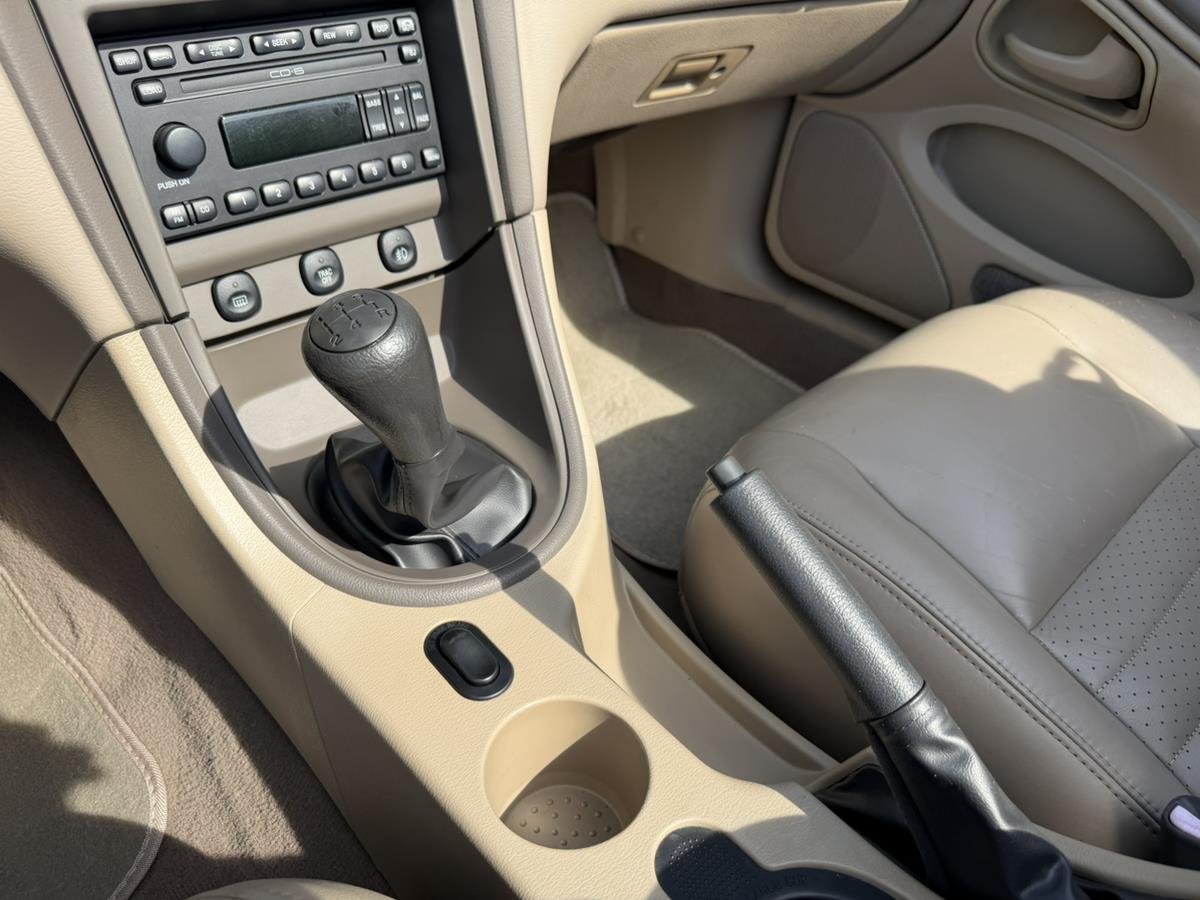2002 Ford Mustang GT Deluxe - Photo 33