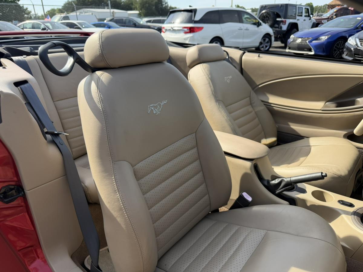 2002 Ford Mustang GT Deluxe - Photo 38