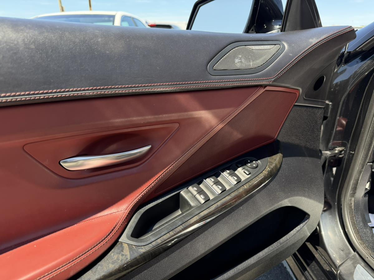 2015 BMW 6 Series 650i - Photo 31