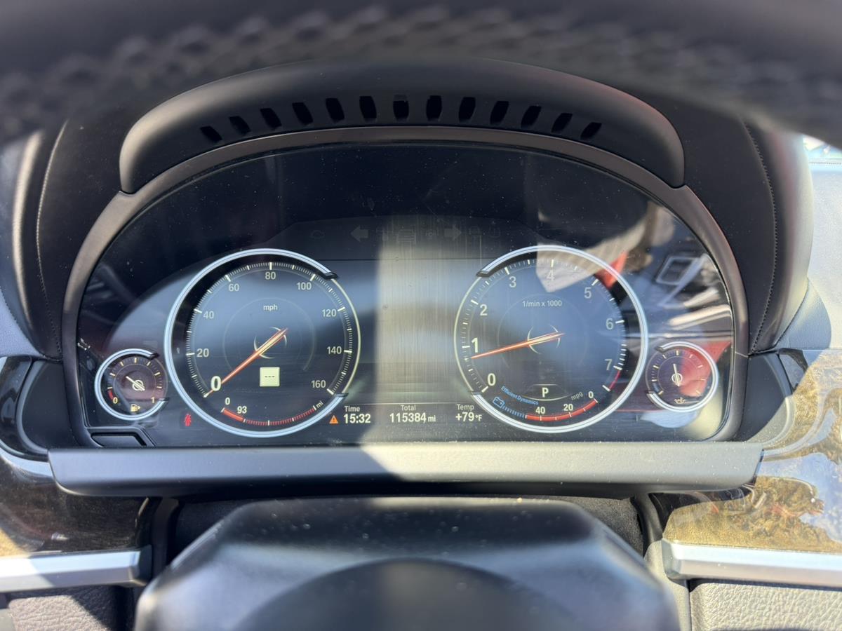 2015 BMW 6 Series 650i - Photo 35