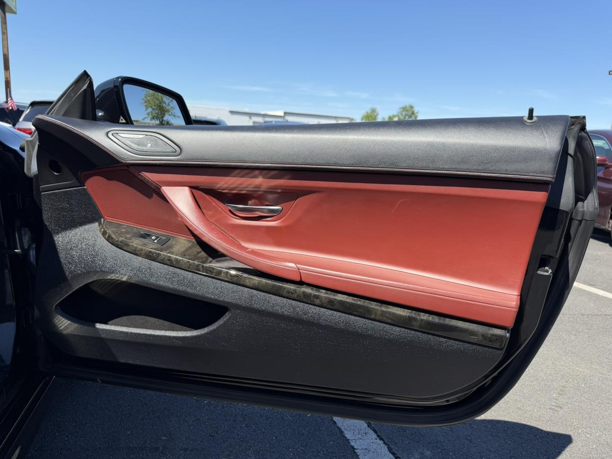 2015 BMW 6 Series 650i - Photo 46