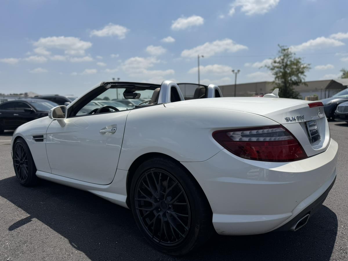 2015 Mercedes-Benz SLK-Class SLK350 - Photo 12