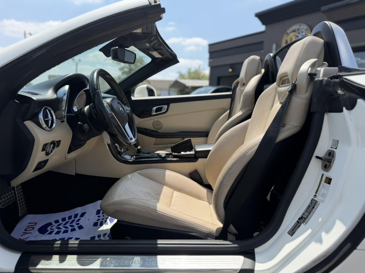 2015 Mercedes-Benz SLK-Class SLK350 - Photo 25