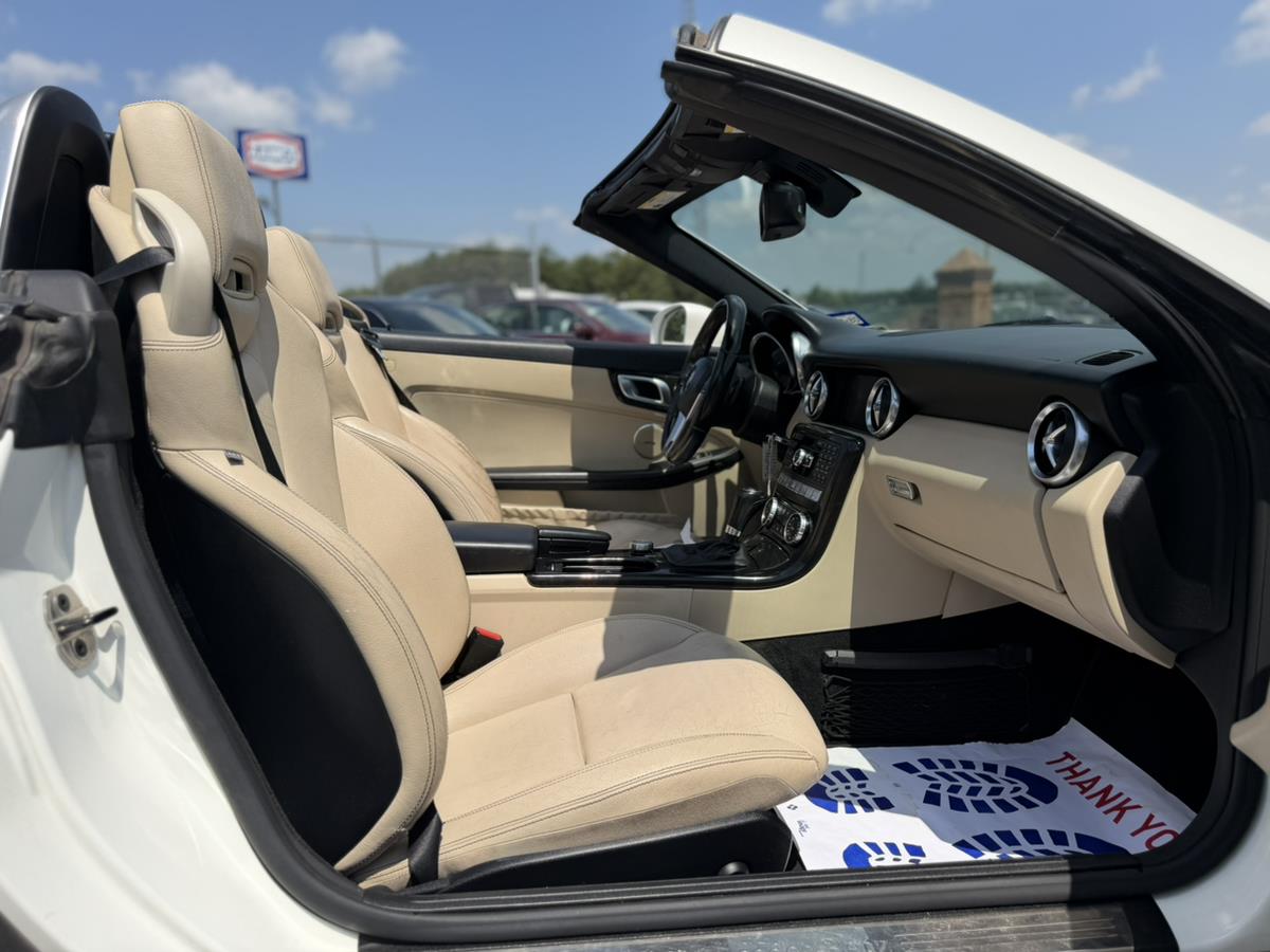 2015 Mercedes-Benz SLK-Class SLK350 - Photo 36