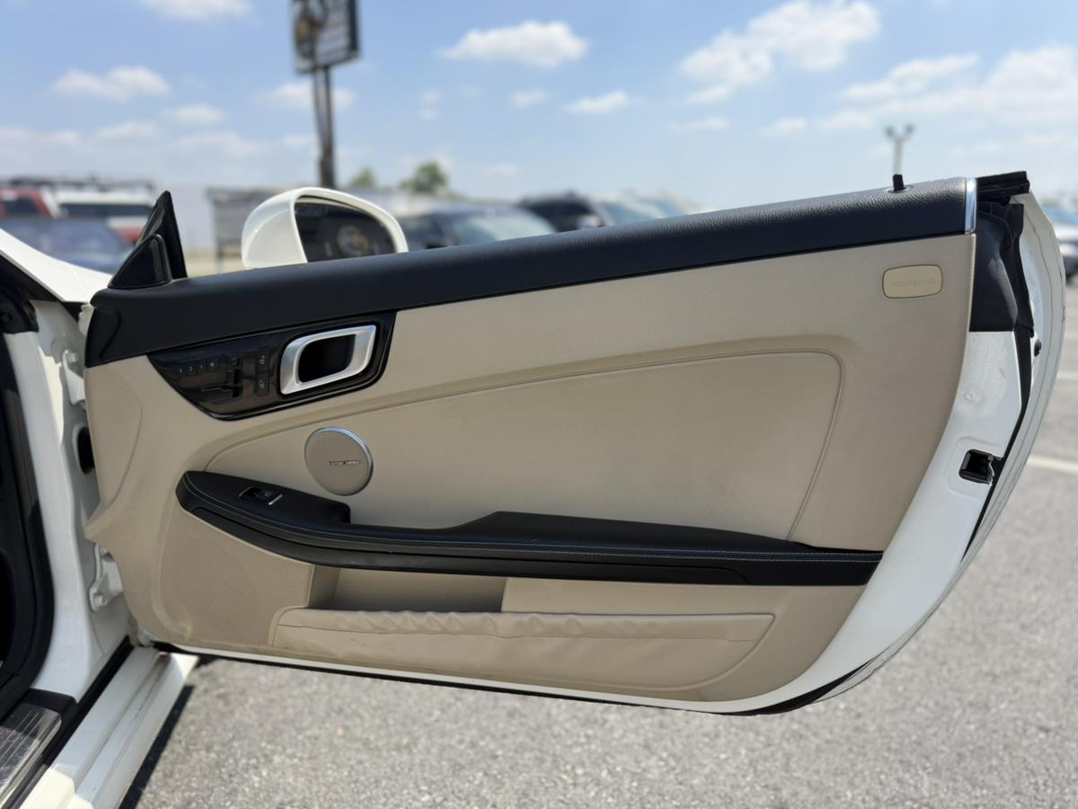 2015 Mercedes-Benz SLK-Class SLK350 - Photo 37