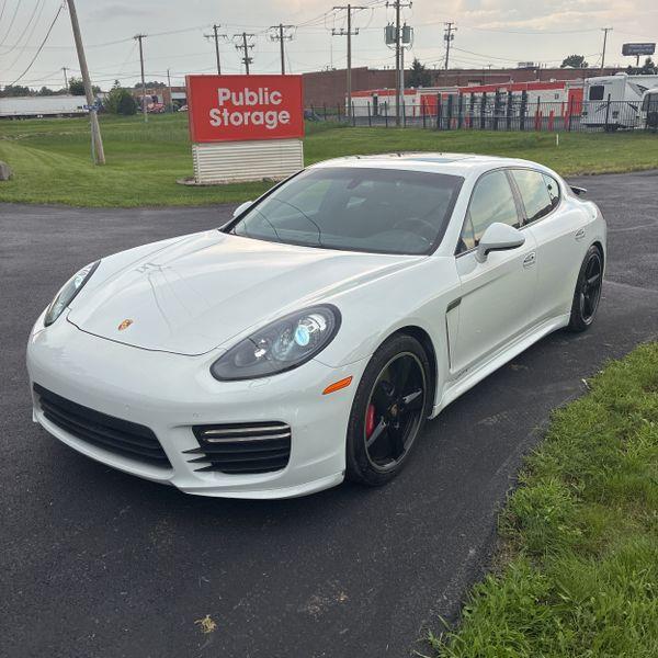 2015 PORSCHE PANAMERA GTS