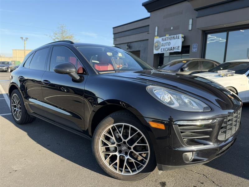 2018 PORSCHE MACAN S