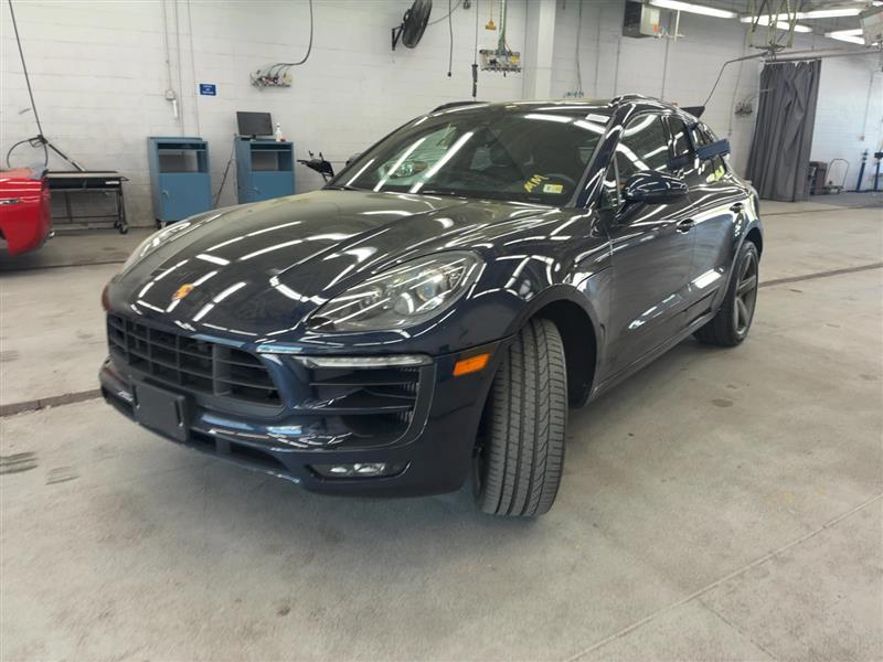 2018 PORSCHE MACAN GTS