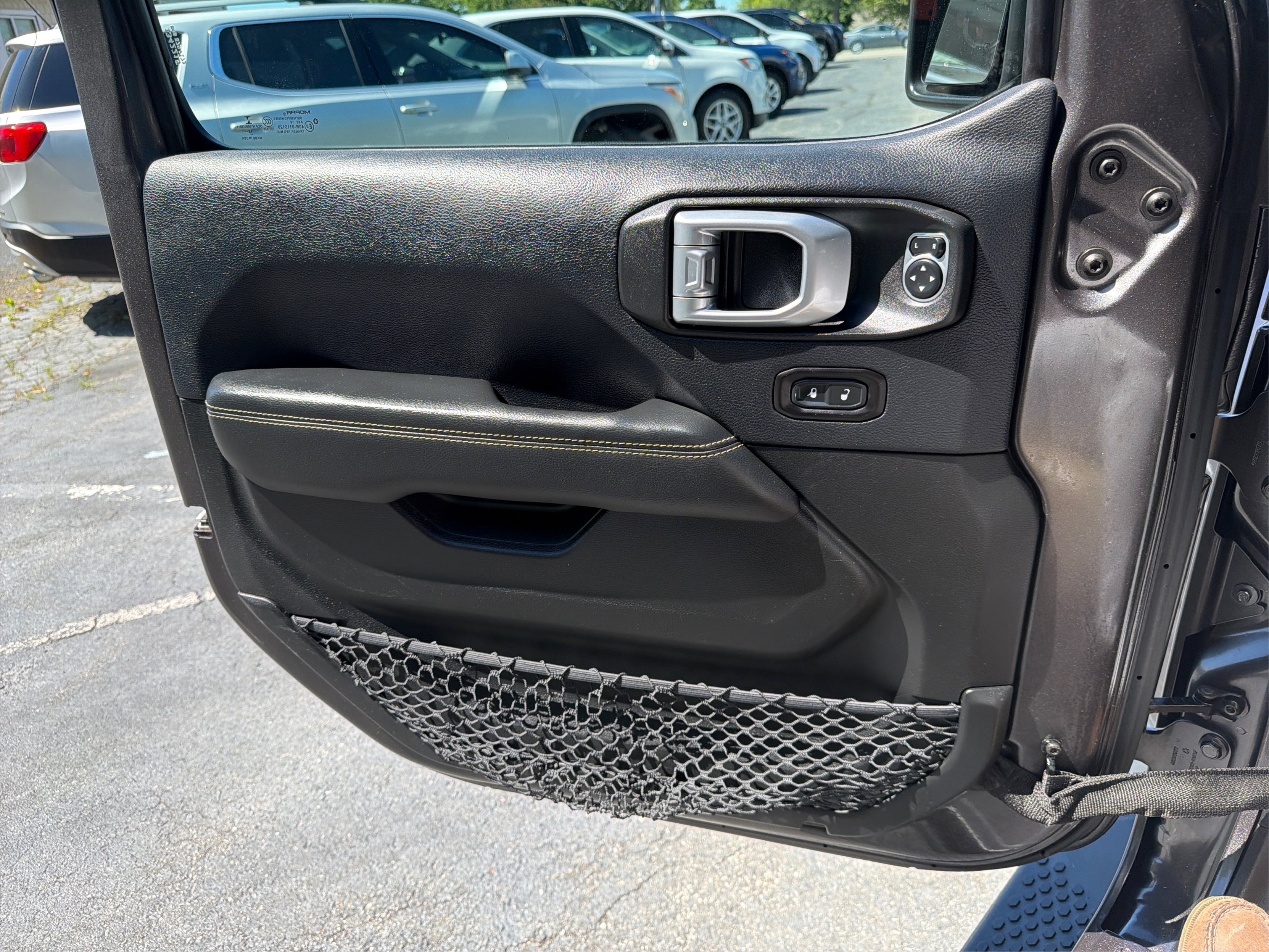2019 Jeep Wrangler Unlimited Sahara - Photo 13