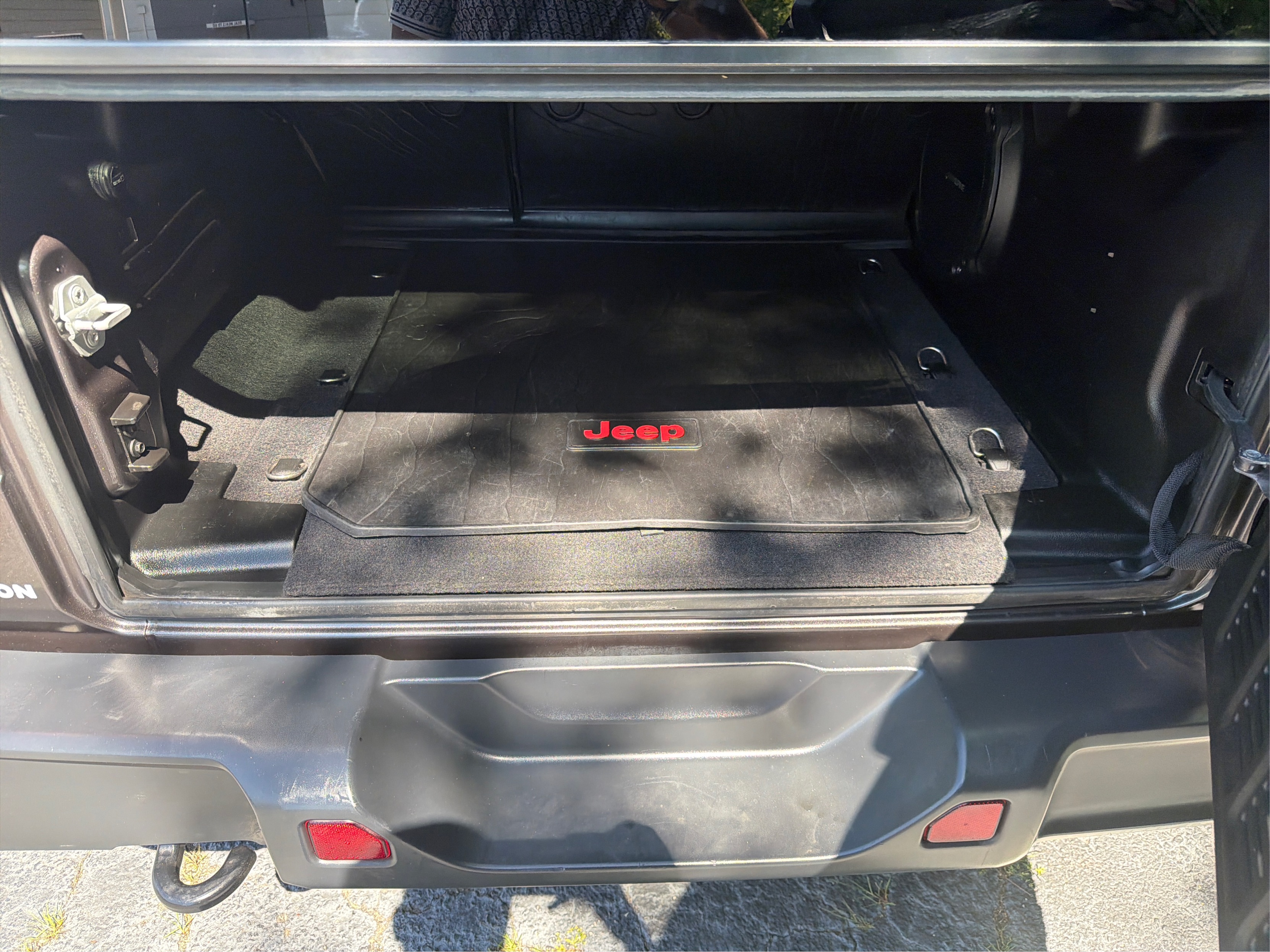 2019 Jeep Wrangler Unlimited Sahara - Photo 24