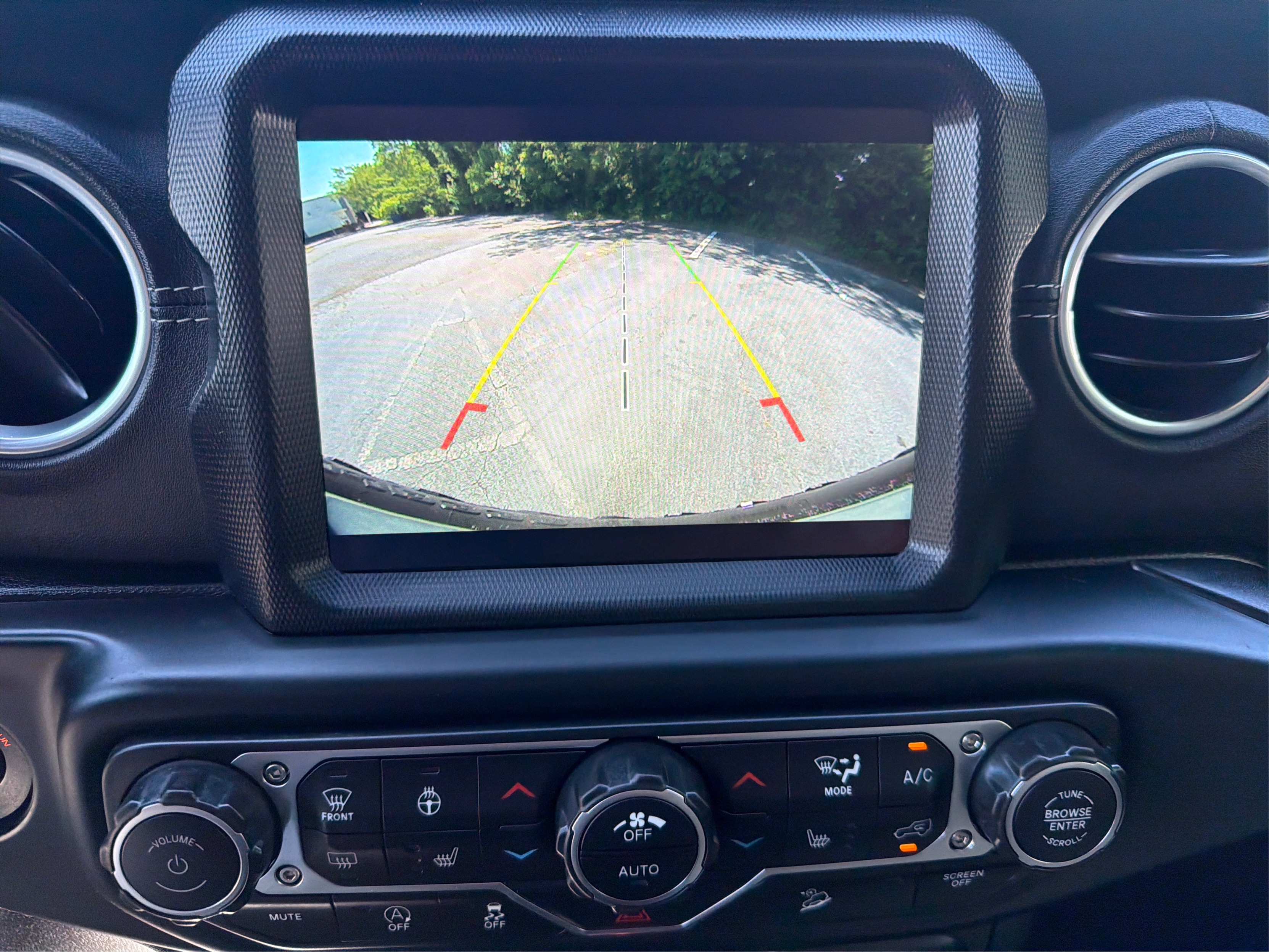 2019 Jeep Wrangler Unlimited Sahara - Photo 27