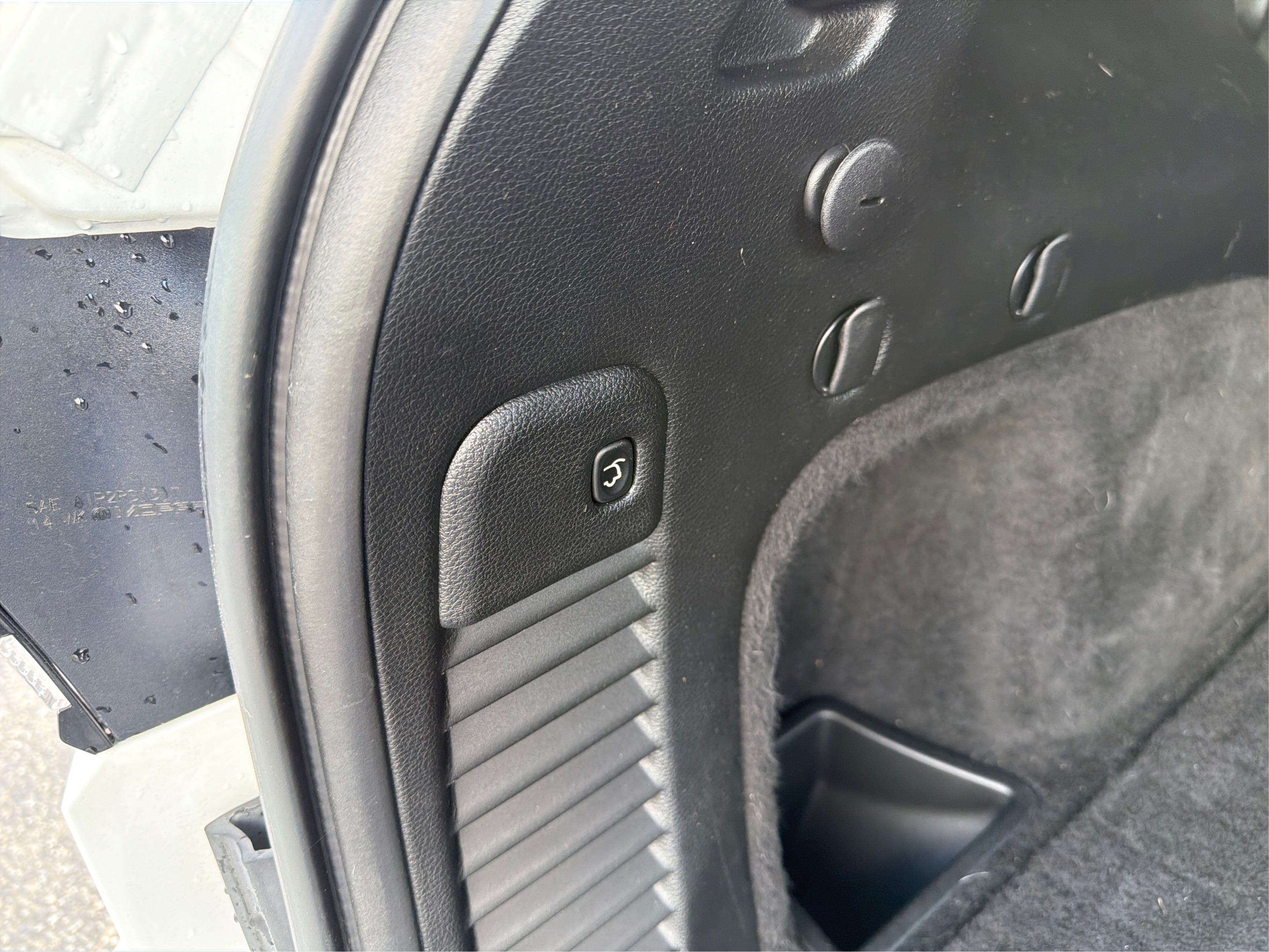 2020 Jeep Grand Cherokee Altitude - Photo 25