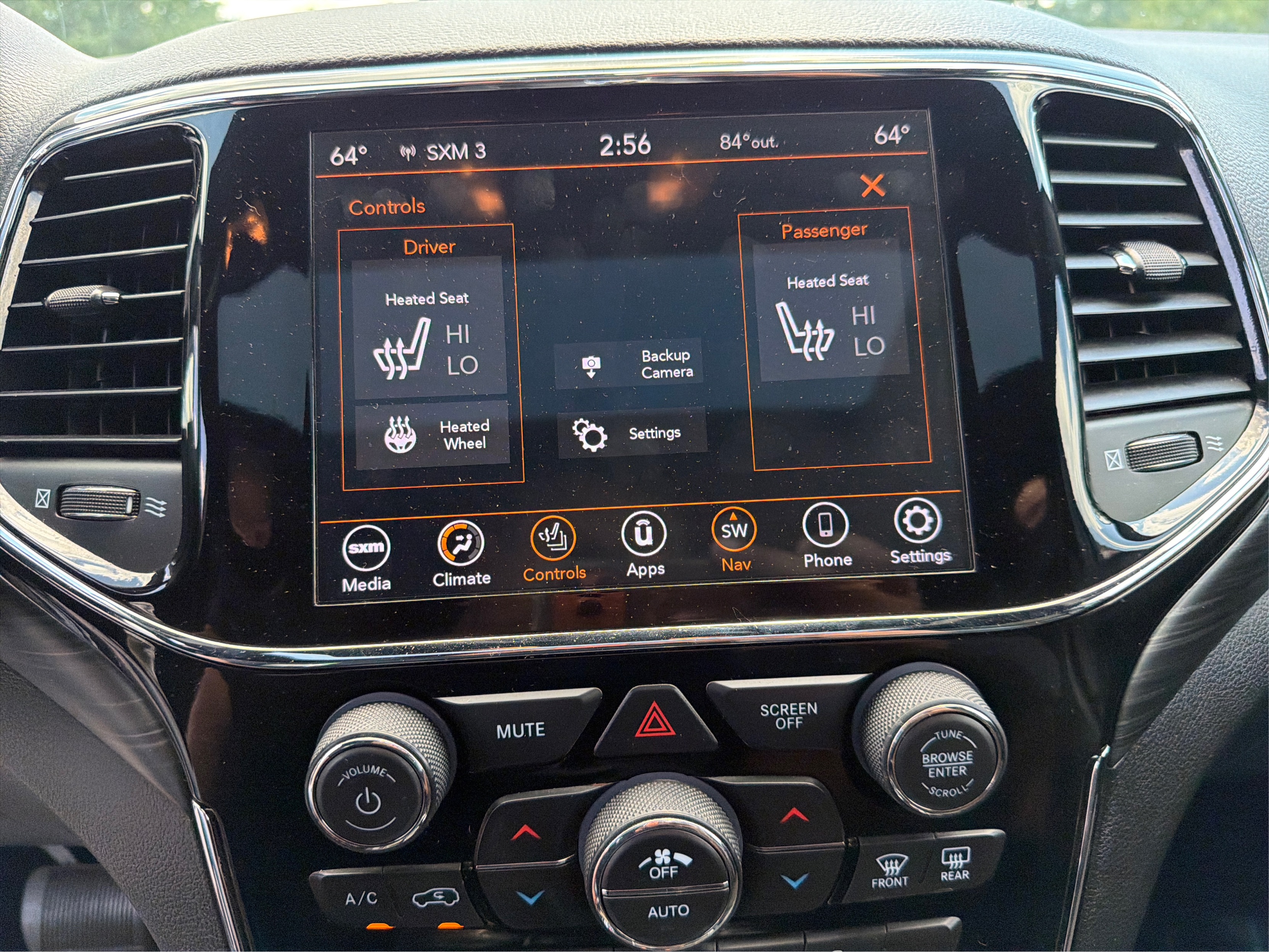 2020 Jeep Grand Cherokee Altitude - Photo 30