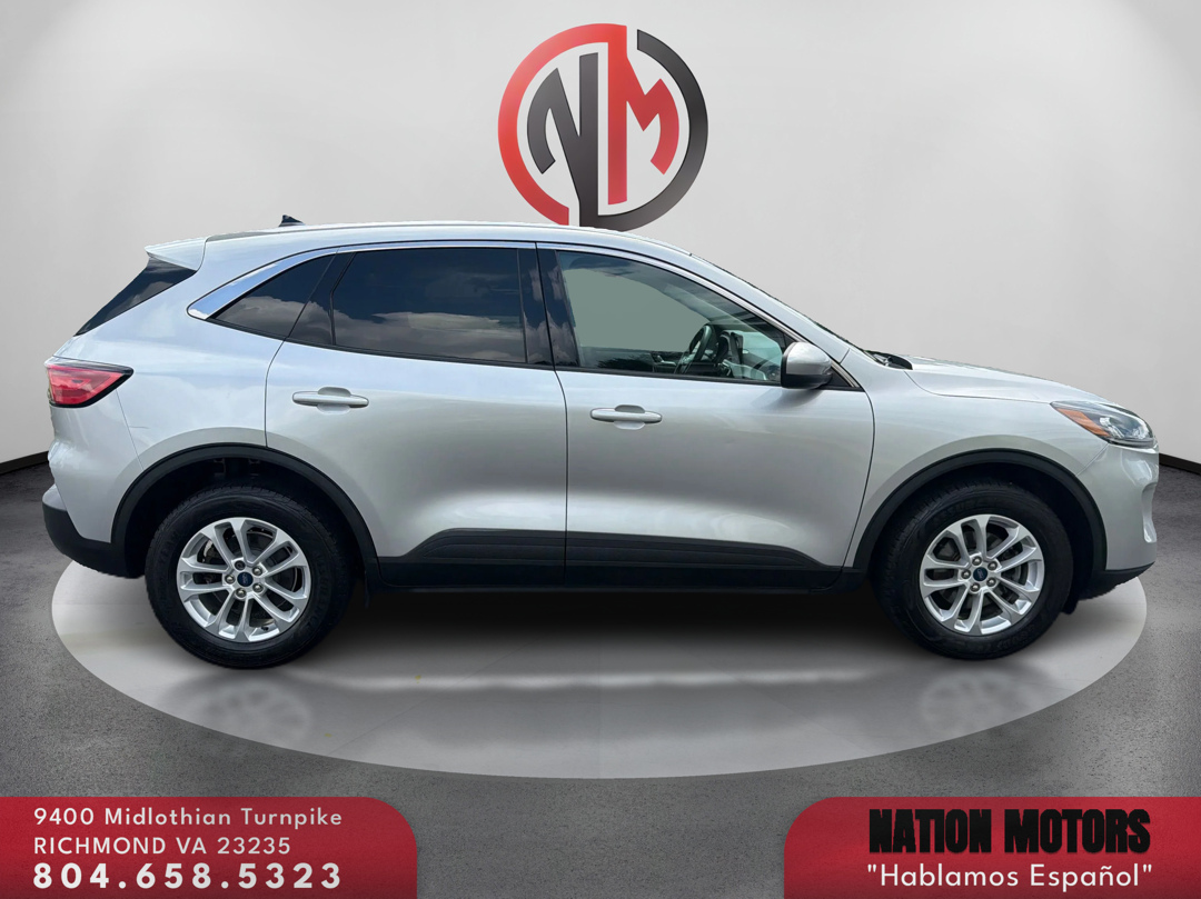 2020 Ford Escape SE - Photo 4