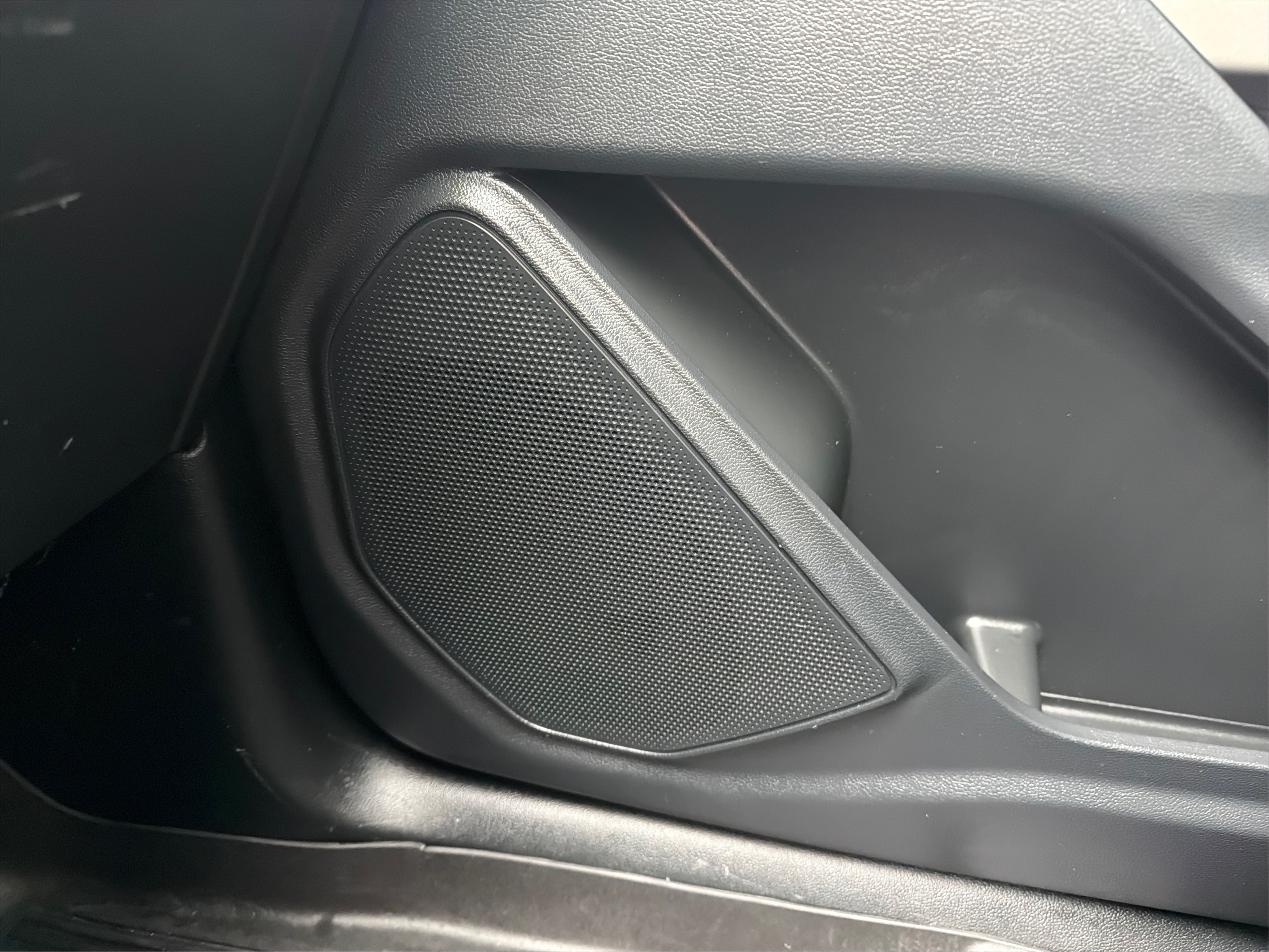2021 Ford Explorer XLT - Photo 20