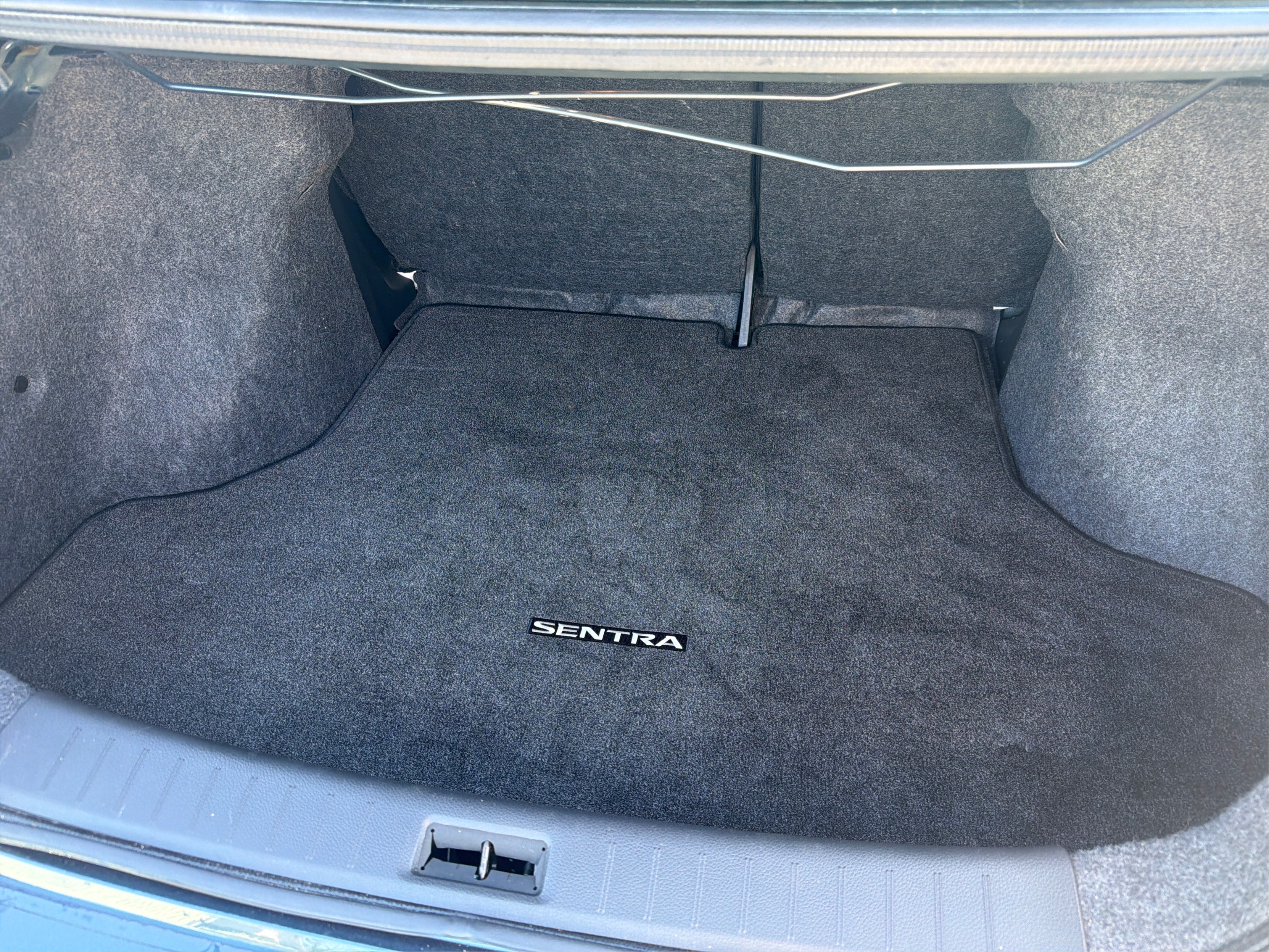 2014 Nissan Sentra SL - Photo 11