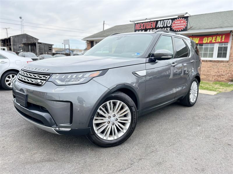 Gray 2017 Land Rover Discovery HSE Luxury Td6 AWD SUV / Crossover All-Wheel Drive Automatic